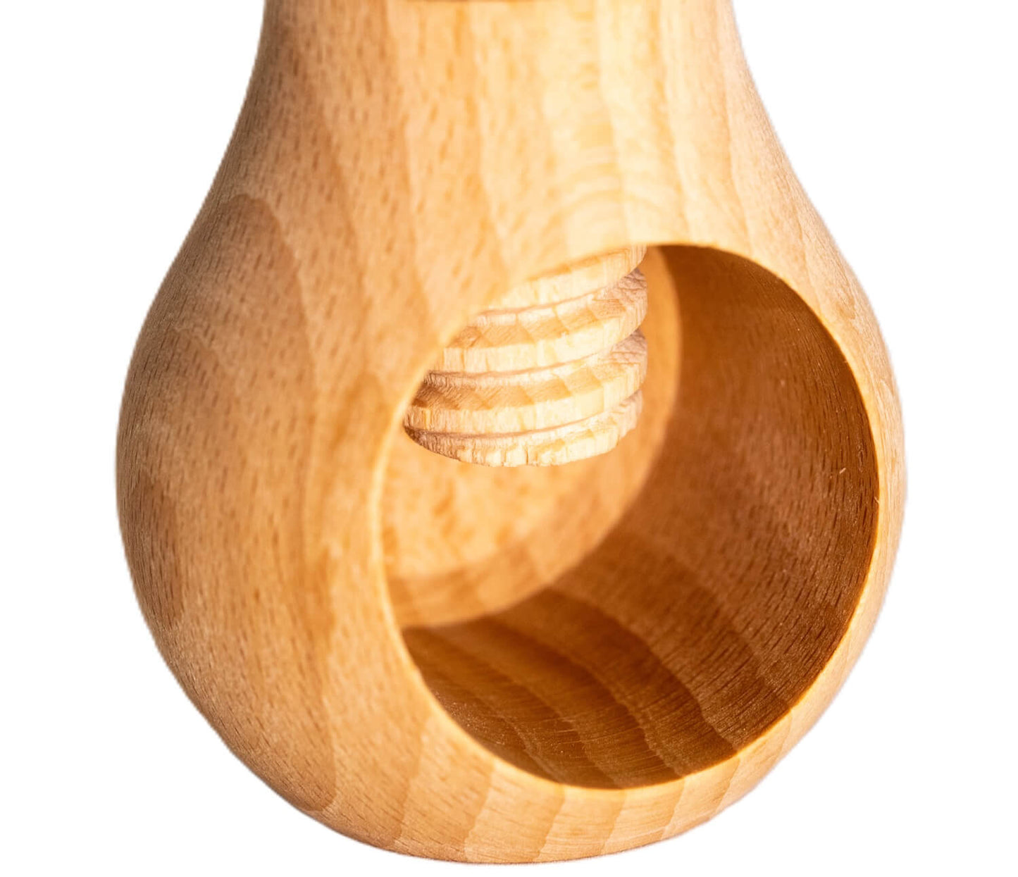 Nøddeknækker i træ (Fluesvamp)