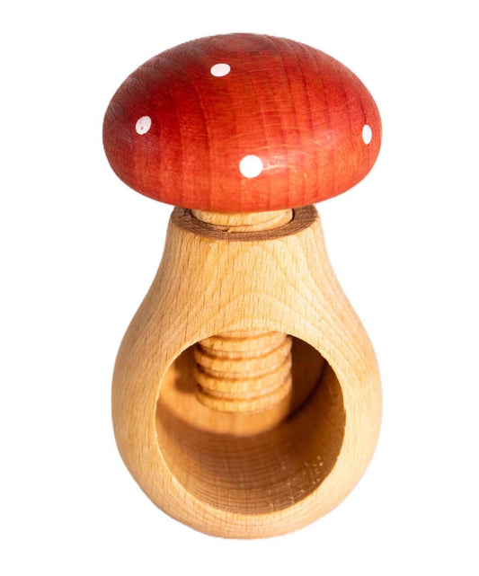 Nøddeknækker i træ (Fluesvamp)