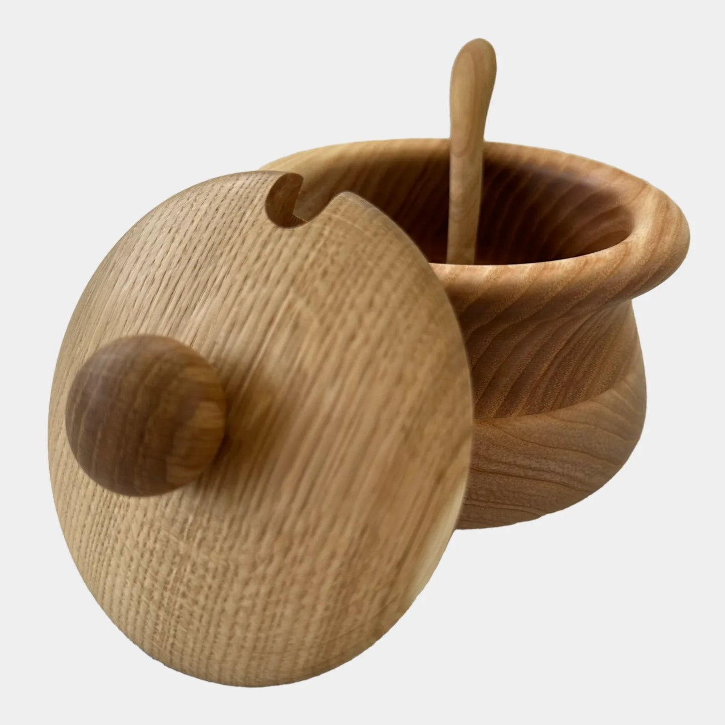 Sukkerskål med låg, Egetræ